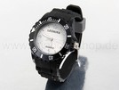Silikonuhr mit schwarzem Armband und grauem Ziffer