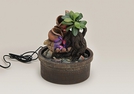 ZIMMERBRUNNEN KRUEGE POLY H.21CM /18CM}