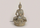 ZIMMERBRUNNEN BUDDHA SITZ.POLY 35X23CM}