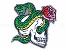P-031 Aufnäher Patch Totenkopf m. Rose u. Schlange