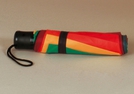 MINI-TASCHENSCHIRM REGENBOGEN 95CM}